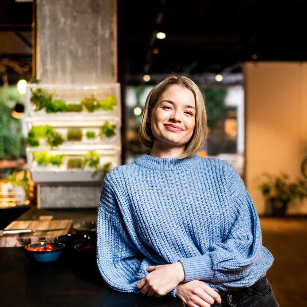 Home Farming: The Smart Indoor Garden for Your Home
